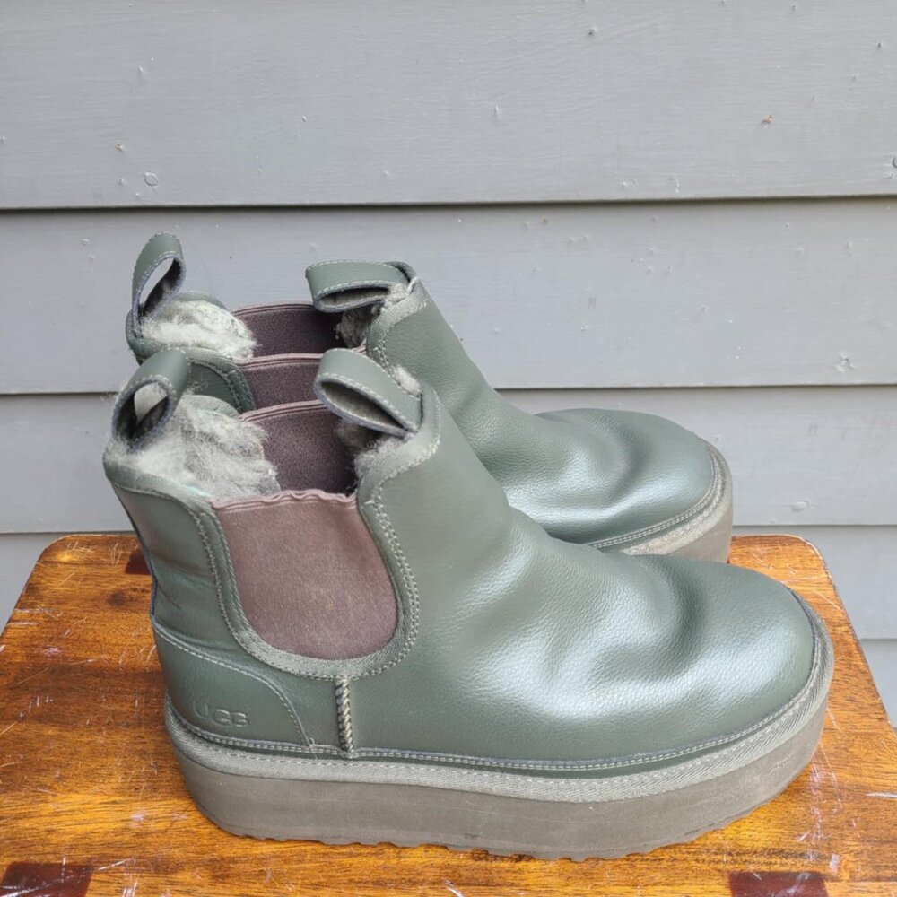 Ugg Neumel Platform Chelsea Boot Forest Night Siz… - image 2